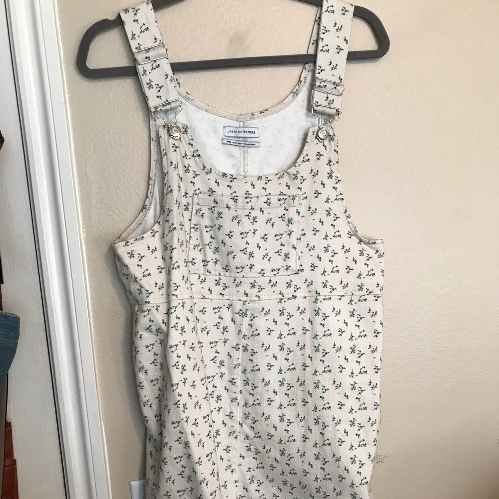 urban outfitters floral shirt overalls